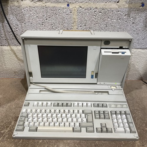 Vintage ibm 8573 061 luggable - vintage,