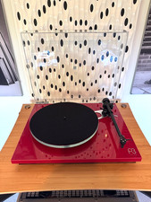 REGA PLANAR 3 TURNTABLE + ND5