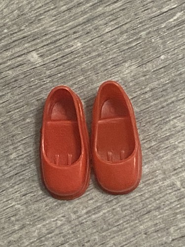 Vintage pedigree sindy red - vintage,