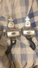 Q'Straint Deluxe Retractors