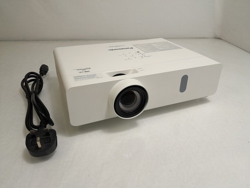 Panasonic vx420 4500 - pt-vx420, ansi