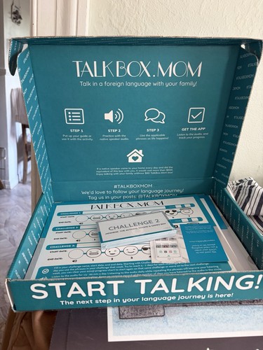 Talk box mom - mom, actions