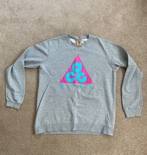 Nike Acg Sweatshirt Large