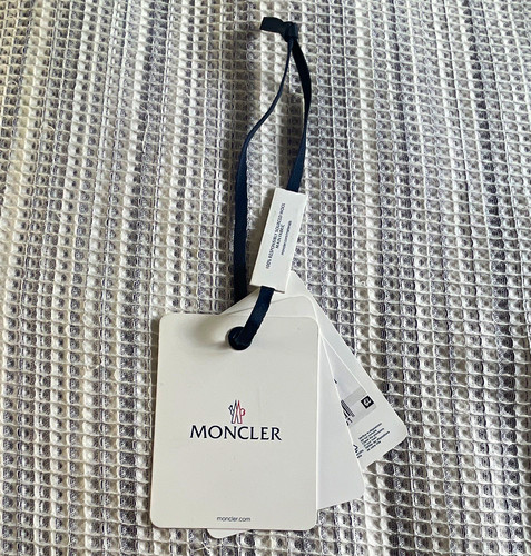 Moncler white logo tag blue - white,