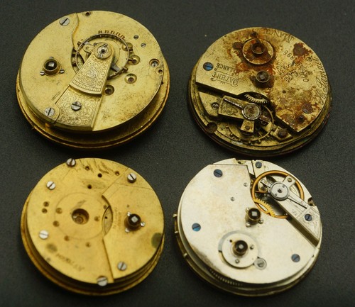 Four pocketwatch movement for