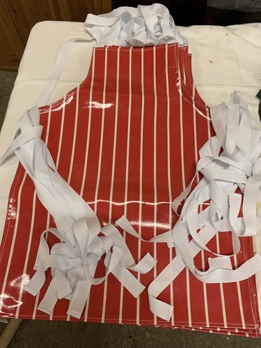 Childs aprons red and - 2,