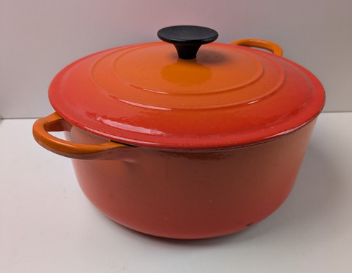 Creuset cast iron round - iron,