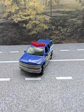 Matchbox - 2000 Chevrolet Suburban Blue Police Car - Diecast 1:76