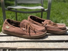 RJ'S Fuzzies Sheepskin Suede Moccasin Slippers-10M Brown