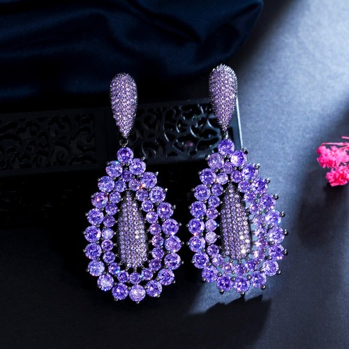 Noble purple cubic zirconia - cubic,