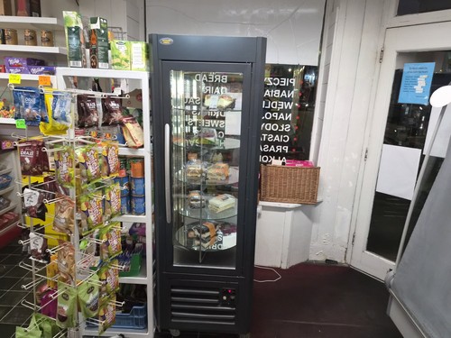 Commercial vertical cake - vertical,