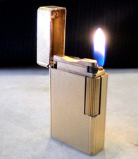 Antique Lighter - ST Dupont -