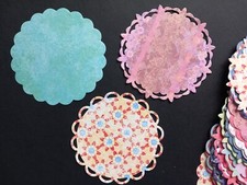 30 x decorative circles patterned paper die cuts