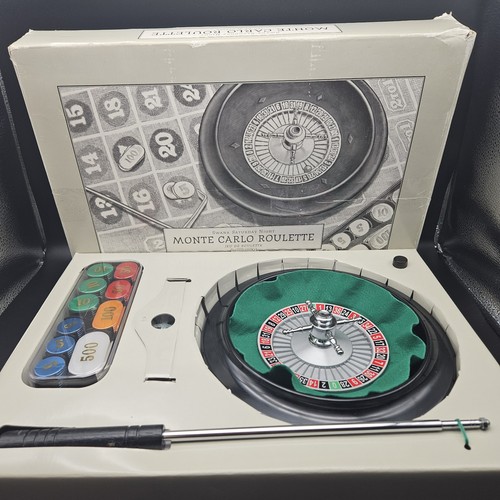 Casino roulette wheel game - roulette,