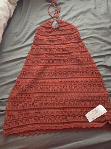 Teracotta crochet halter neck