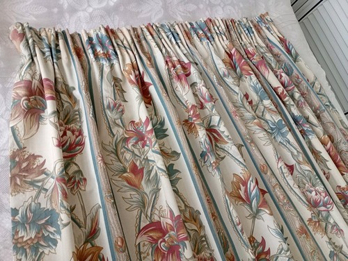 Vintage curtina window - vintage,
