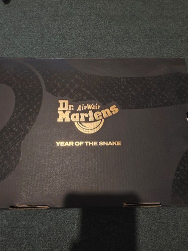 Martens year the snake - dr,