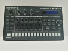 ROLAND TR6S Drum Machine