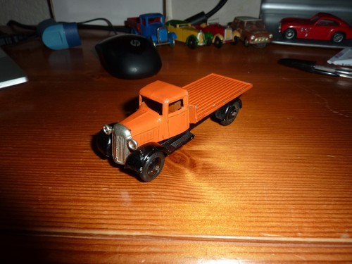 Dinky toys 25c flat truck - toys,