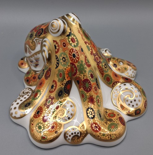 Royal crown derby paperweight - royal,