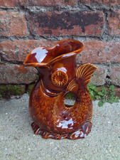 VINTAGE GURGLING FISH JUG