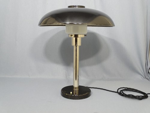 Unusual art deco table - art, lamp