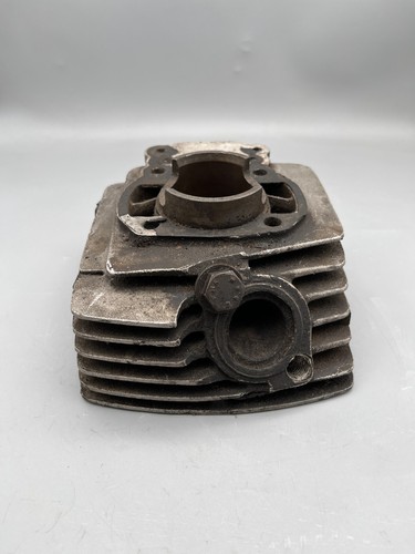 Suzuki gt80 cylinder - suzuki,