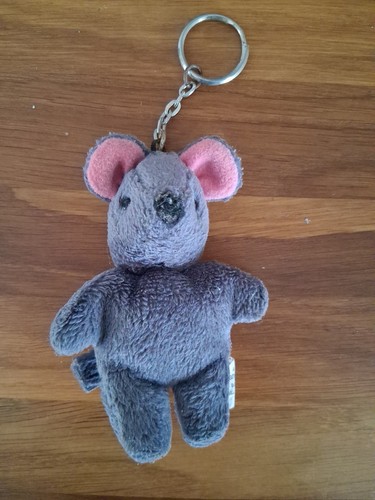 All creatures dangle pets tiny - dangle,