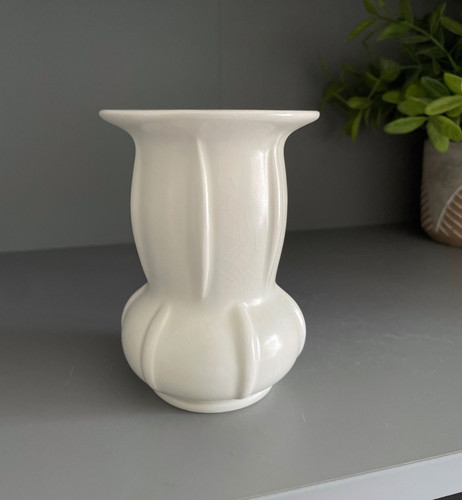 Sylvac 745 white - satin, posy