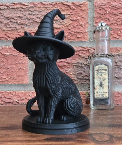Witch cat figurine - witch,