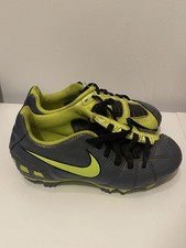 Nike T90 Green and Grey