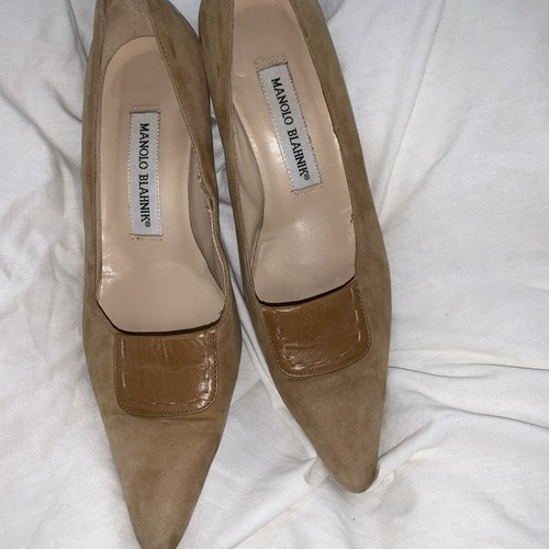 Manolo blahnik tan suede - tan,