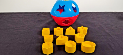 Tupperware toys shape ball - tupperware,