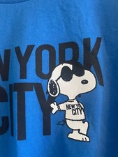Snoopy New York City T shirt-  Official Peanuts T shirt - Ladies Size L Blue