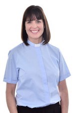 Womens Tunnel Collar Short