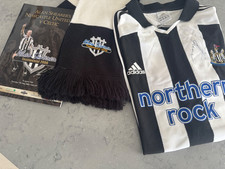 Alan Shearer signed shirt