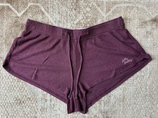 Gully Hicks Women’s Burgundy