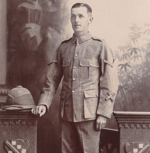 Ww1 british soldier - british,