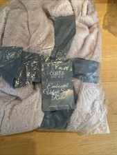 Cozee Home QVC Embossed Velvet