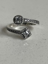 Pandora Abstract Elegance Open