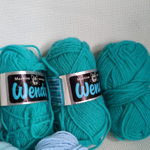 Knitting crochet yarn - job, lot