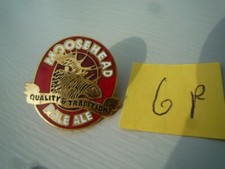 VINTAGE  MOOSEHEAD PALE ALE ENAMEL PIN BADGE 6p