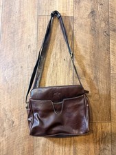 Brown leather crossbody bag