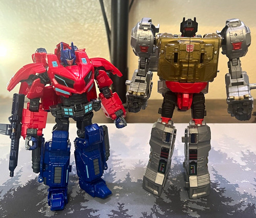 Transformers fall cybertron - transformers, of