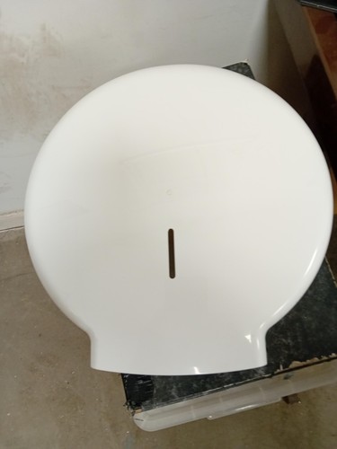 Toilet roll holder for