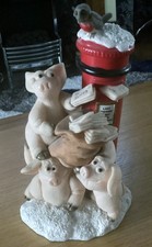 PIGGIN CHRISTMAS POST PILLAR