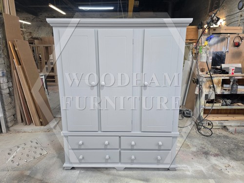 Handmade crown triple - triple, shelved