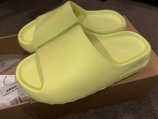 Adidas Yeezy Slide Glow Green