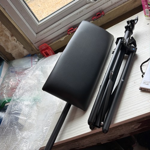 Tattoo armrest for tattooing - armrest,