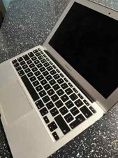 Apple MacBook Air 11 inch Mid